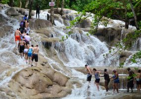 dunns-river-falls-falmouth-taxi-tours-jamaica-4